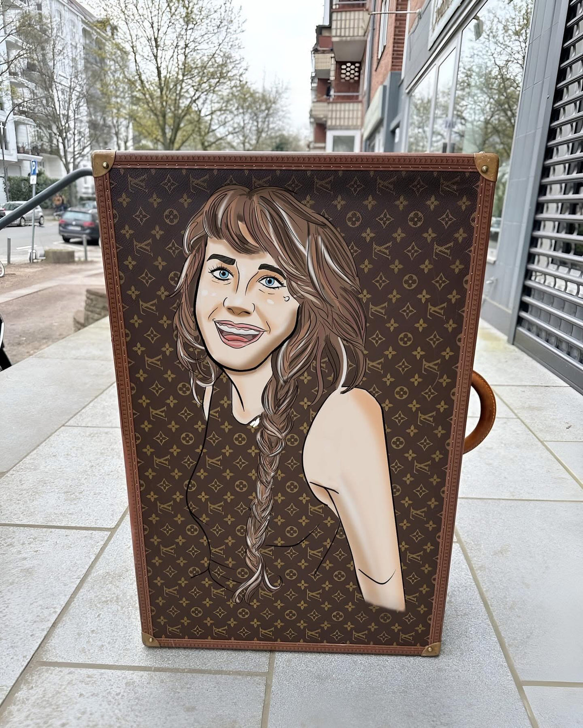 Custom Louis V