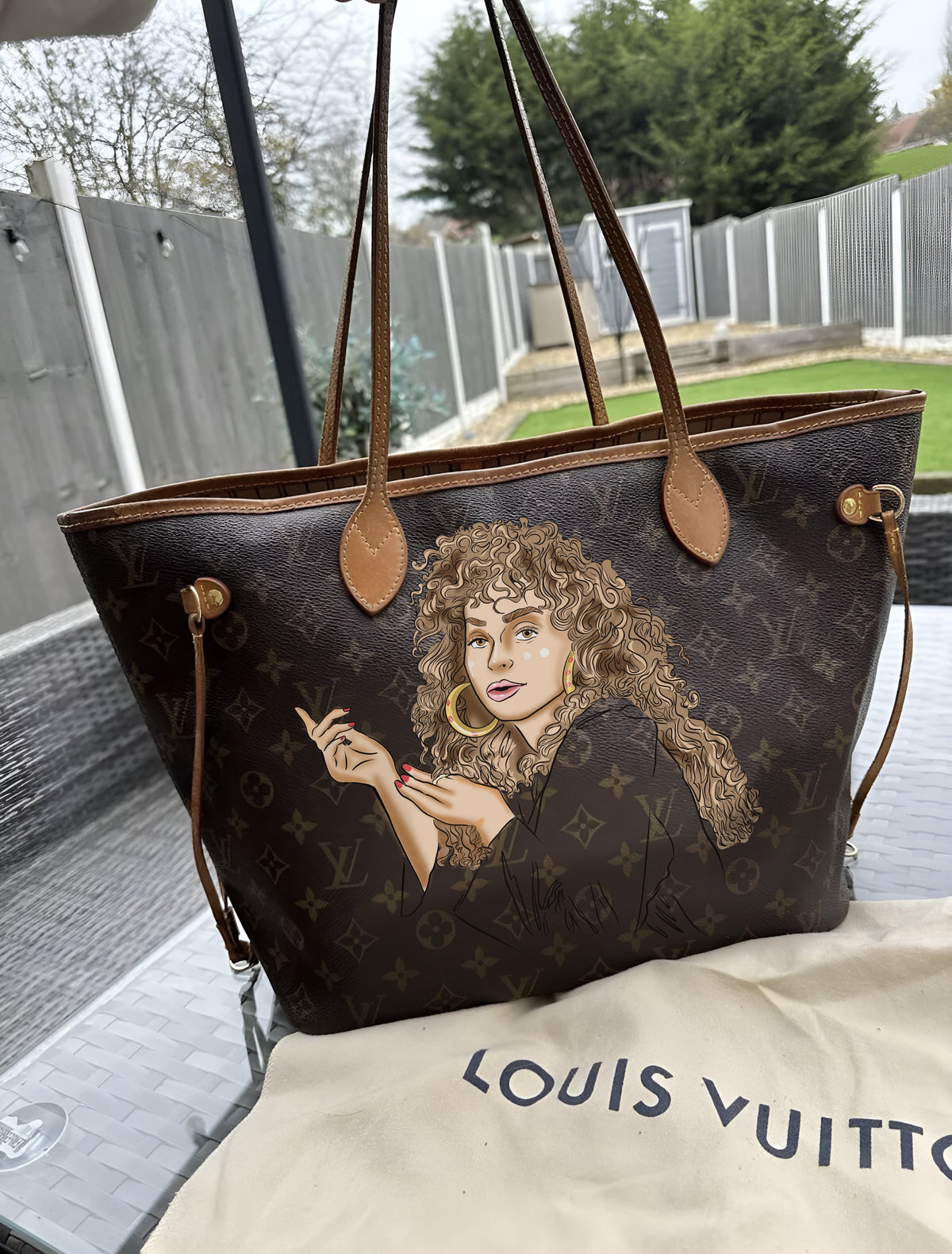 Custom Louis V